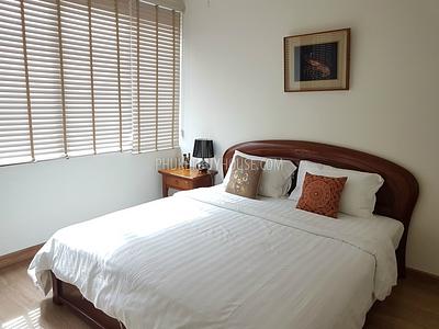 BAN5814: Fantastic Three-Storey House in Laguna. Photo #4