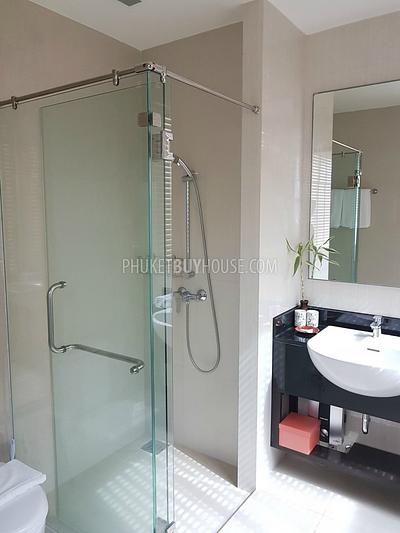 BAN5814: Fantastic Three-Storey House in Laguna. Photo #6