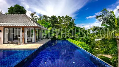 RAW5816: Lovely Villa close to the Rawai Beach. Photo #4