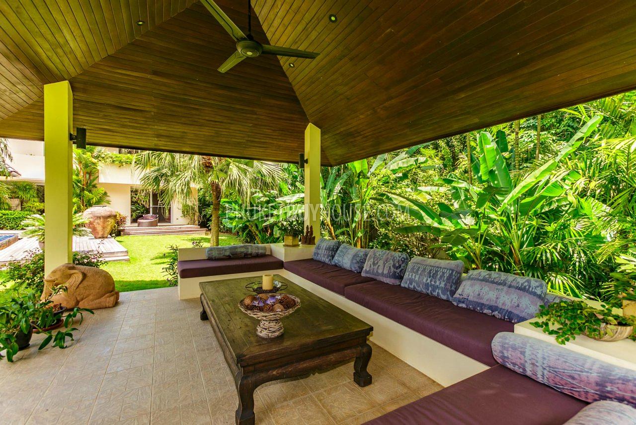 LAY5819: Luxury Five Bedroom Villa in walking distance from the Layan Beach. Photo #6