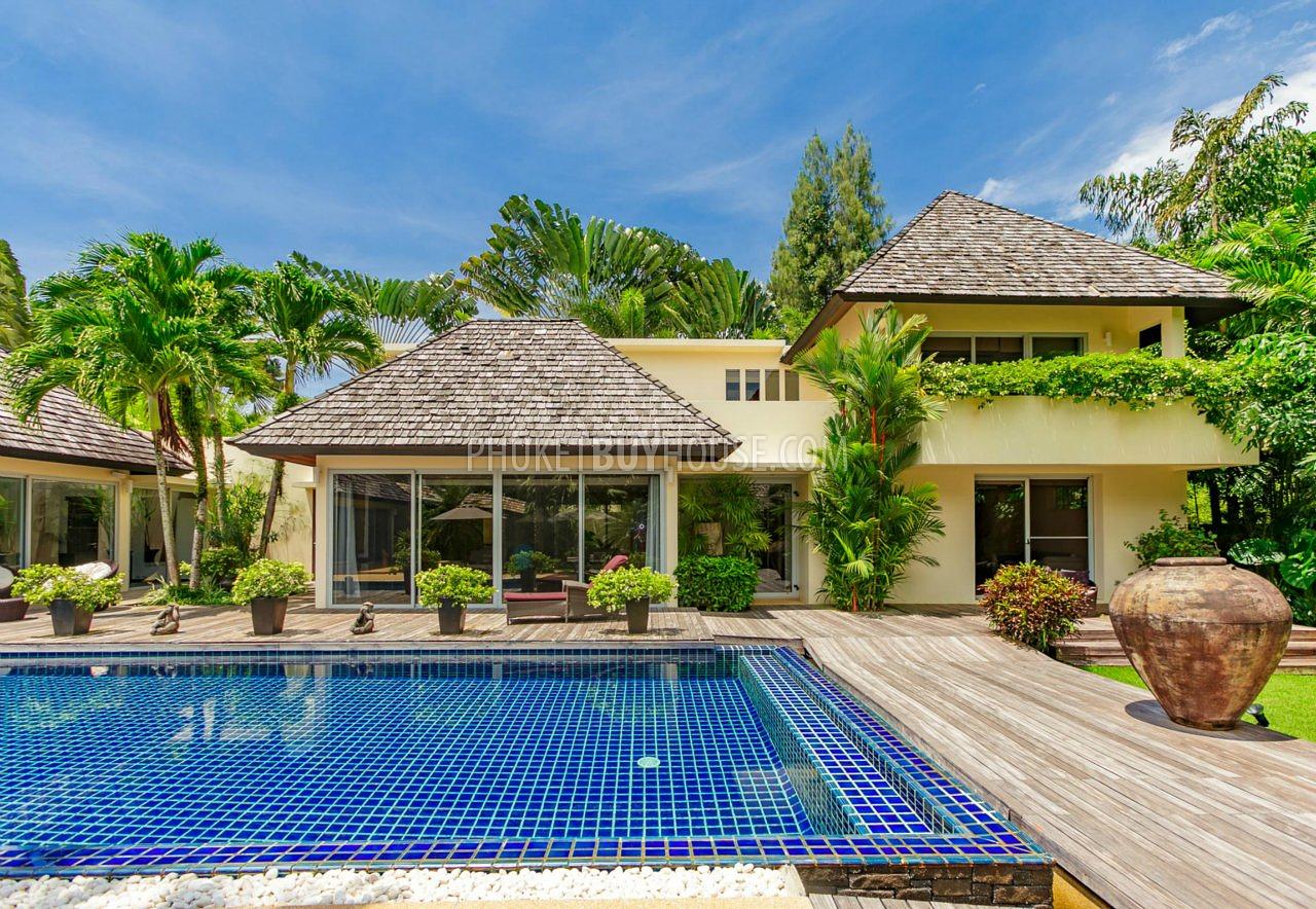 LAY5819: Luxury Five Bedroom Villa in walking distance from the Layan Beach. Photo #8