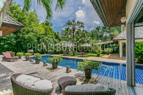 LAY5819: Luxury Five Bedroom Villa in walking distance from the Layan Beach. Photo #14
