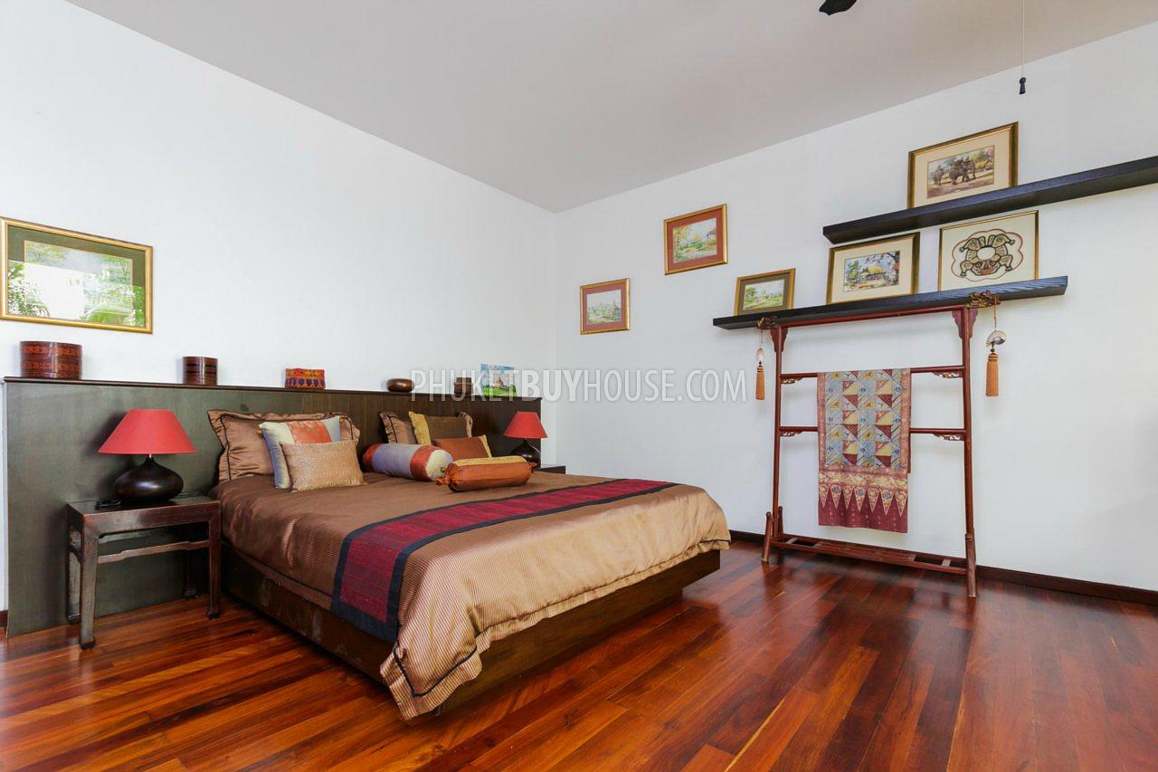 LAY5819: Luxury Five Bedroom Villa in walking distance from the Layan Beach. Photo #17