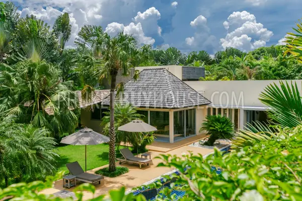 LAY5819: Luxury Five Bedroom Villa in walking distance from the Layan Beach. Photo #25