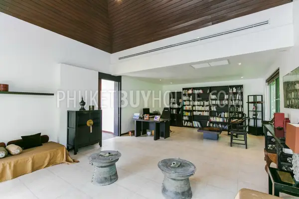 LAY5819: Luxury Five Bedroom Villa in walking distance from the Layan Beach. Photo #27