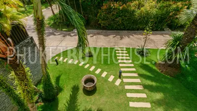 LAY5819: Luxury Five Bedroom Villa in walking distance from the Layan Beach. Photo #30