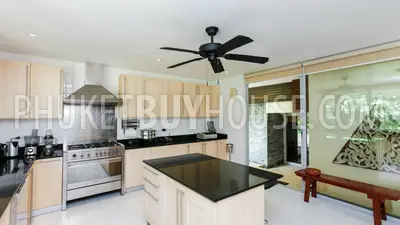 LAY5819: Luxury Five Bedroom Villa in walking distance from the Layan Beach. Photo #35