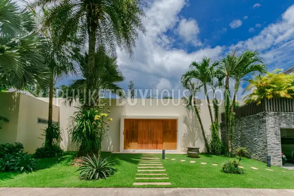 LAY5819: Luxury Five Bedroom Villa in walking distance from the Layan Beach. Photo #40
