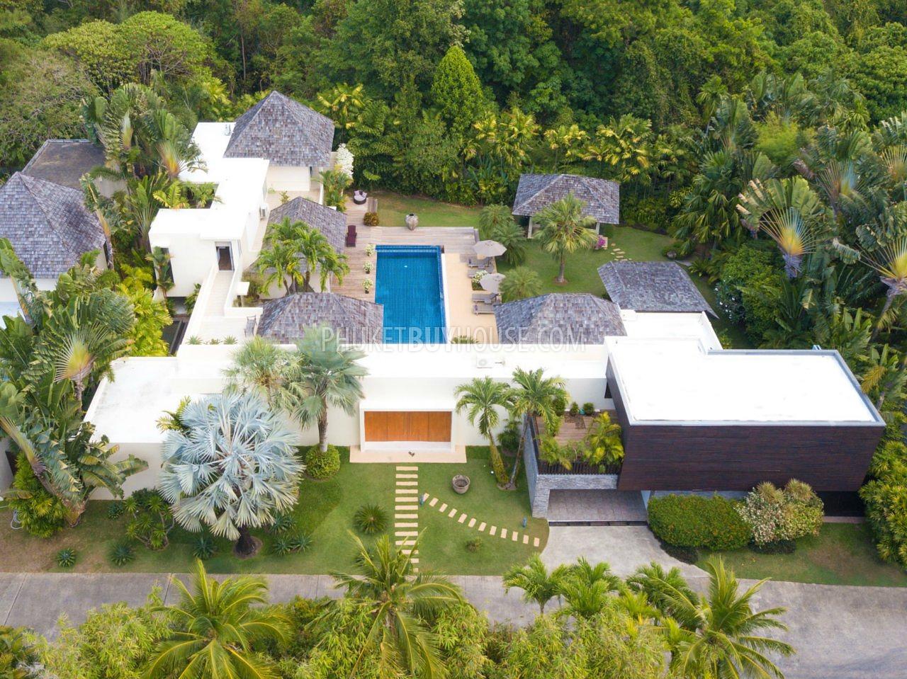 LAY5819: Luxury Five Bedroom Villa in walking distance from the Layan Beach. Photo #41