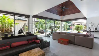 LAY5819: Luxury Five Bedroom Villa in walking distance from the Layan Beach. Photo #55
