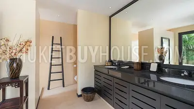 LAY5819: Luxury Five Bedroom Villa in walking distance from the Layan Beach. Photo #62
