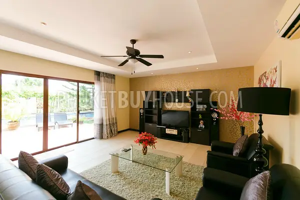 BAN5870: 3 Bedrooms Pool Villa in BangTao. Fotoğraf #4