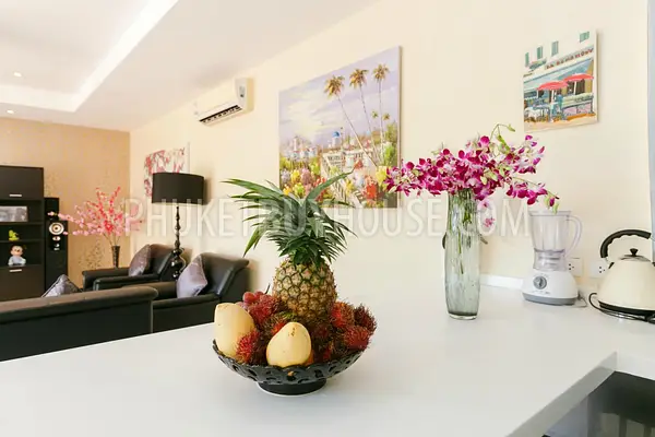 BAN5870: 3 Bedrooms Pool Villa in BangTao. Fotoğraf #5