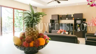 BAN5870: 3 Bedrooms Pool Villa in BangTao. Fotoğraf #6