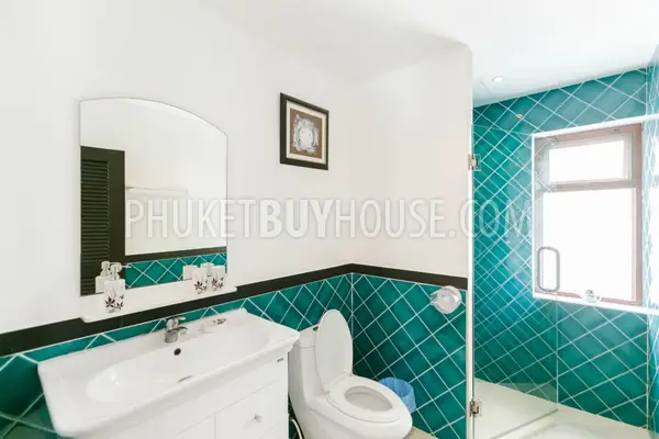 BAN5870: 3 Bedrooms Pool Villa in BangTao. Fotoğraf #21