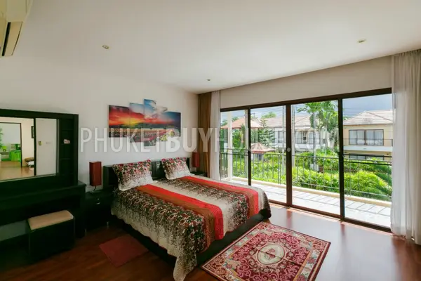 BAN5870: 3 Bedrooms Pool Villa in BangTao. Fotoğraf #23