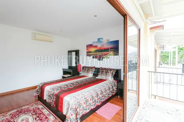BAN5870: 3 Bedrooms Pool Villa in BangTao. Fotoğraf #28