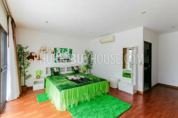 BAN5870: 3 Bedrooms Pool Villa in BangTao. Fotoğraf #32
