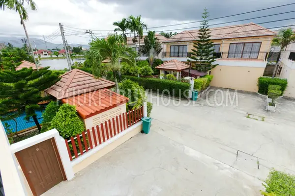 BAN5870: 3 Bedrooms Pool Villa in BangTao. Fotoğraf #36
