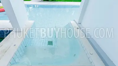 TAL5871: 3 Bedroom Villa with Tropical Garden in Talang. Photo #23
