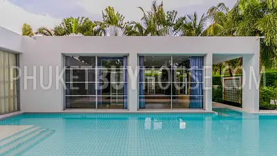 TAL5871: 3 Bedroom Villa with Tropical Garden in Talang. Photo #29