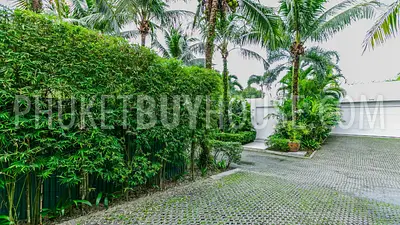 TAL5871: 3 Bedroom Villa with Tropical Garden in Talang. Photo #30