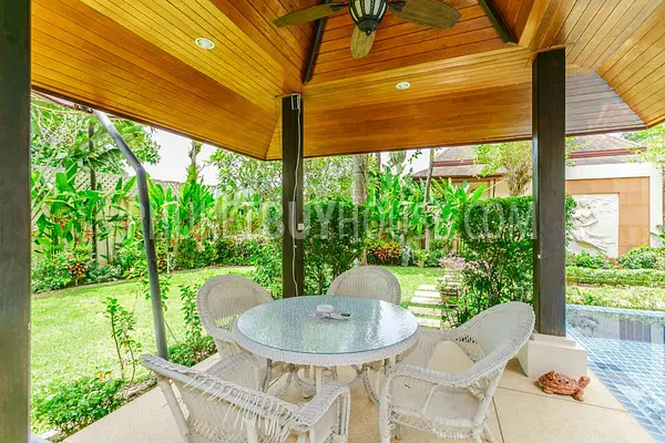TAL5874: Modern House near the British School. Photo #5
