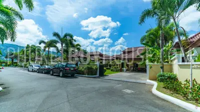 BAN5875: Elegant Villa with Pool in Bang Tao. Photo #2