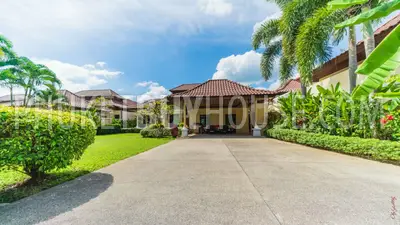BAN5875: Elegant Villa with Pool in Bang Tao. Photo #11