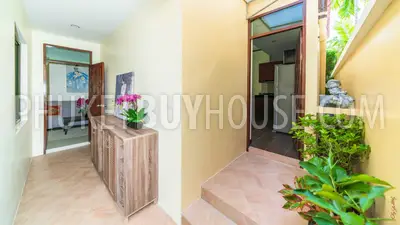 BAN5875: Elegant Villa with Pool in Bang Tao. Photo #39