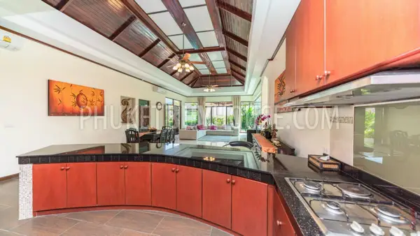 BAN5875: Elegant Villa with Pool in Bang Tao. Photo #45