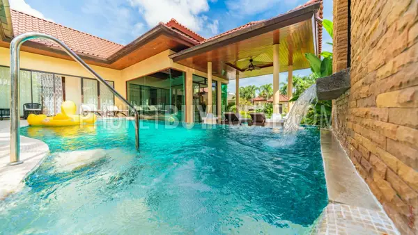 BAN5875: Elegant Villa with Pool in Bang Tao. Photo #75