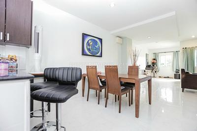 KAR5878: 2 Bedroom corner Townhouse only 500m from the sea. Photo #6