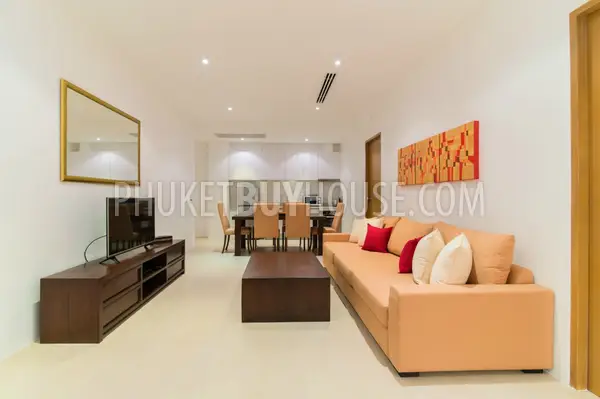 KAM5881: Stylish Apartment with Spacious Balconies. Photo #6