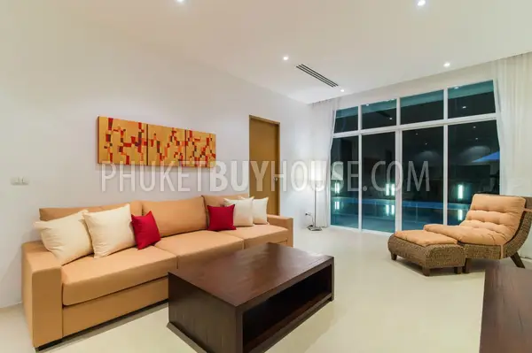 KAM5881: Stylish Apartment with Spacious Balconies. Photo #7