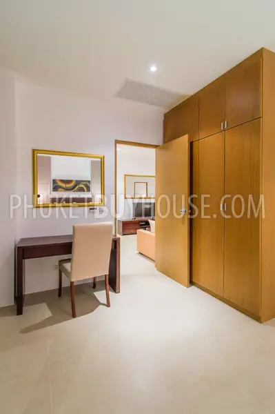 KAM5881: Stylish Apartment with Spacious Balconies. Photo #16