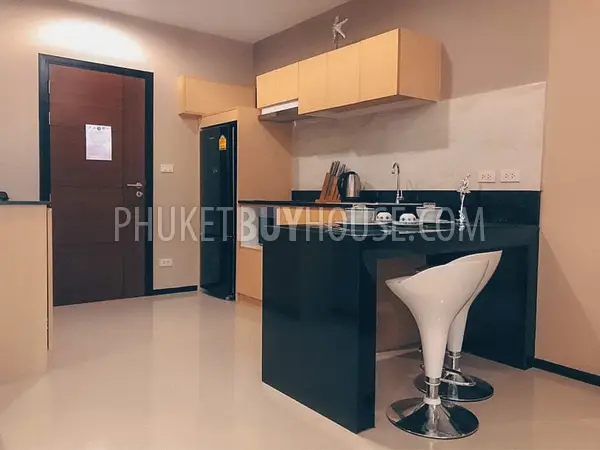 NAI5843: Modern 1 Bedroom Apartment in walking distance from Nai Harn Beach. Photo #2