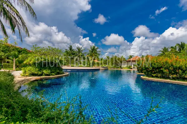 BAN5844: Beautiful 2 Bedroom TownHouse in BangTao. Fotoğraf #14