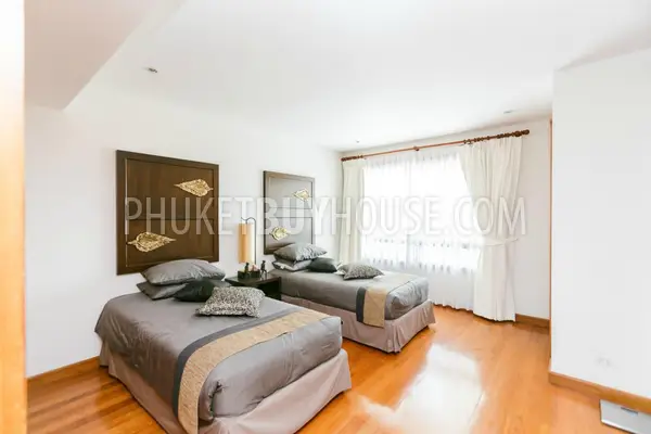 BAN5844: Beautiful 2 Bedroom TownHouse in BangTao. Fotoğraf #17