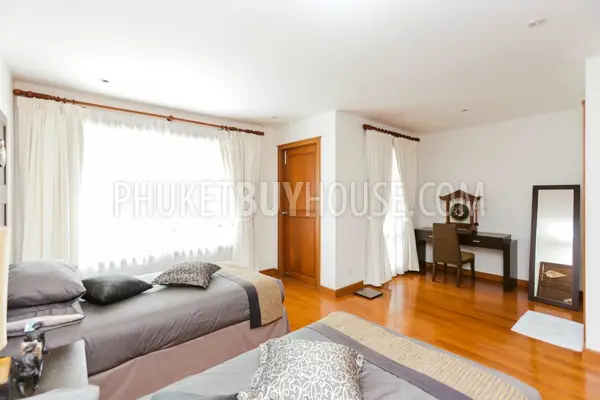 BAN5844: Beautiful 2 Bedroom TownHouse in BangTao. Fotoğraf #18