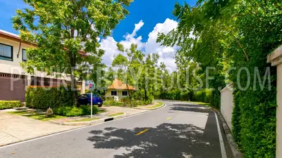 BAN5844: Beautiful 2 Bedroom TownHouse in BangTao. Fotoğraf #28