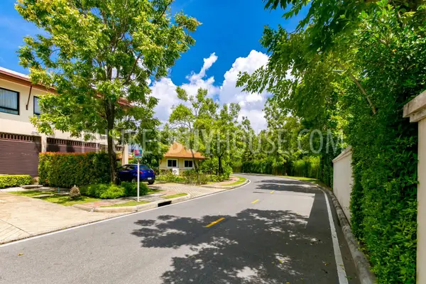 BAN5844: Beautiful 2 Bedroom TownHouse in BangTao. Fotoğraf #28