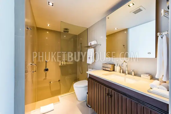 BAN5852: Amazing Apartment with 2 Bedroom close to the BangTao Beach. Fotoğraf #3