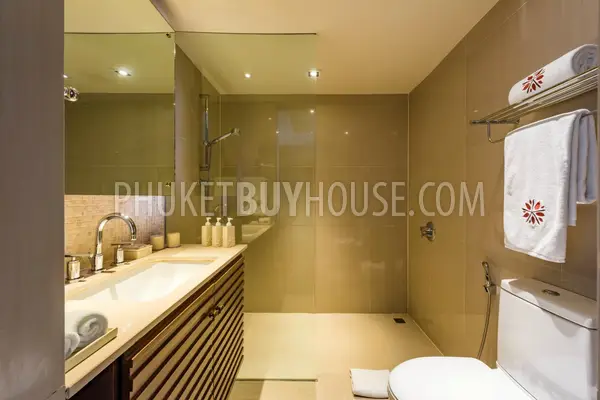 BAN5852: Amazing Apartment with 2 Bedroom close to the BangTao Beach. Fotoğraf #9