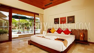 BAN5853: Thai-Balinese style Villa near Laguna Area. Fotoğraf #25
