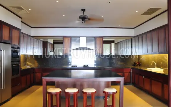 KAM5861: Stunning 5 Bedroom Villa with Infinity Pool. Photo #2