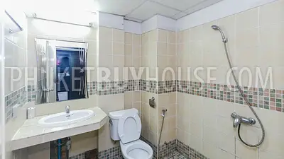 PAT5910: 3 Storey Hotel in Patong. Photo #5