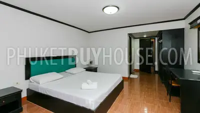 PAT5910: 3 Storey Hotel in Patong. Photo #11