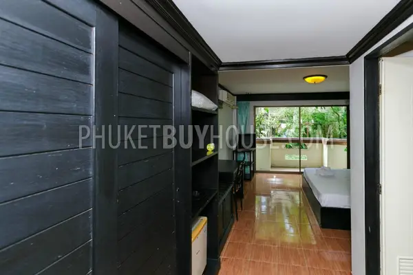 PAT5910: 3 Storey Hotel in Patong. Photo #12