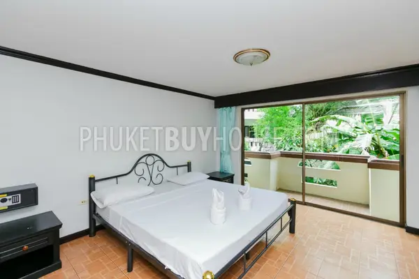 PAT5910: 3 Storey Hotel in Patong. Photo #14